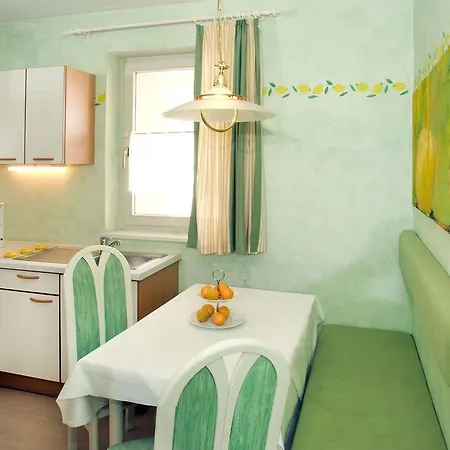 Garni Elisabeth Hotel 4*