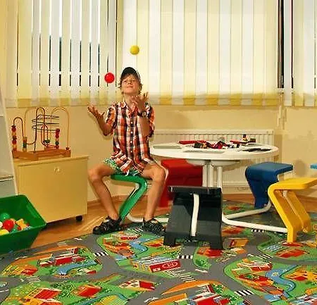 Garni Elisabeth Hotel 4*