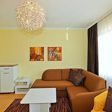 Hotel Garni Elisabeth 4*