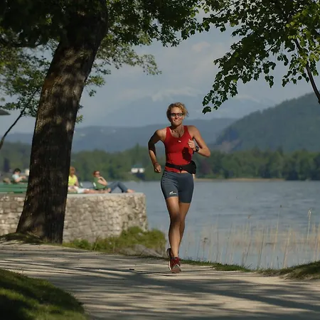 Hotel Garni Elisabeth 4*