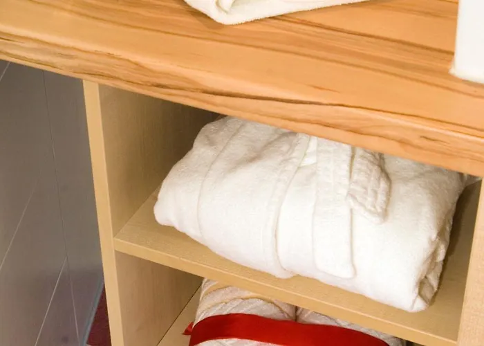 Szálloda Garni Elisabeth Pörtschach am Wörthersee